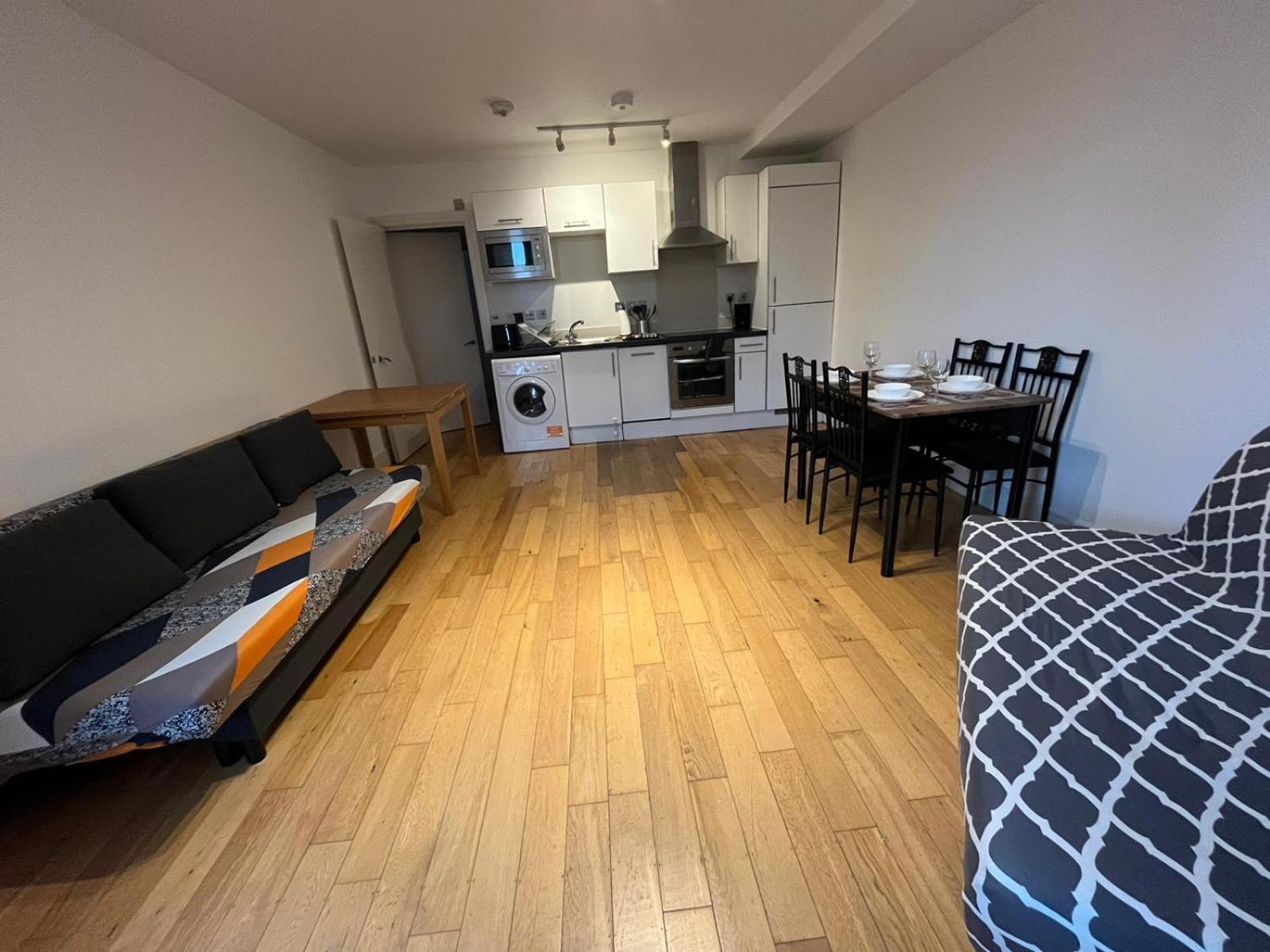 Westciti Chatsworth Road Apartments Croydon Esterno foto