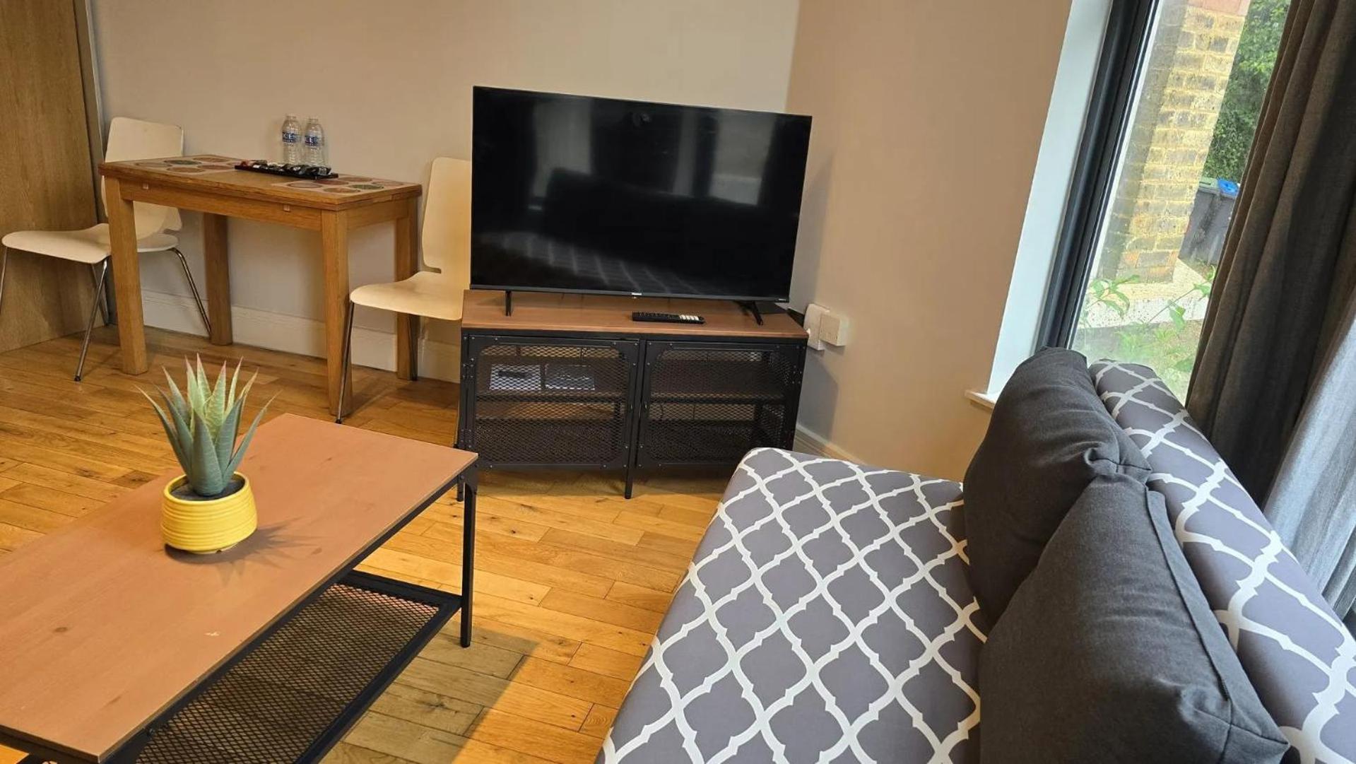 Westciti Chatsworth Road Apartments Croydon Esterno foto