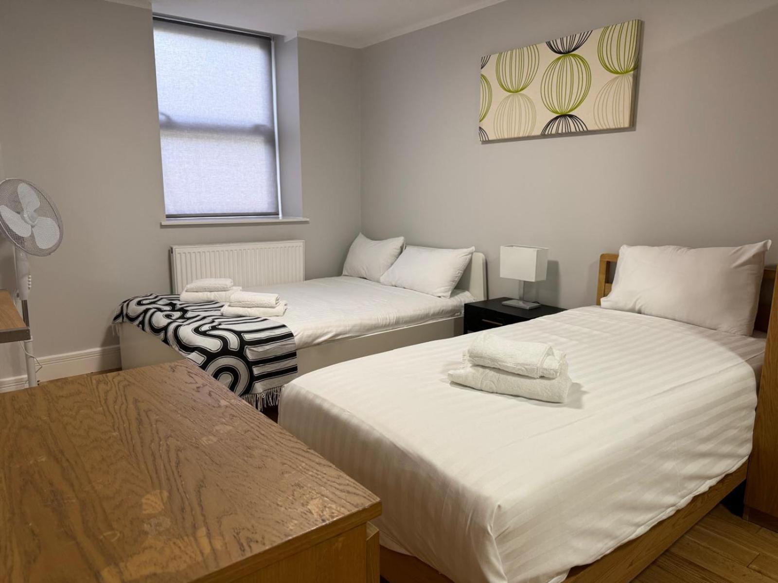 Westciti Chatsworth Road Apartments Croydon Esterno foto